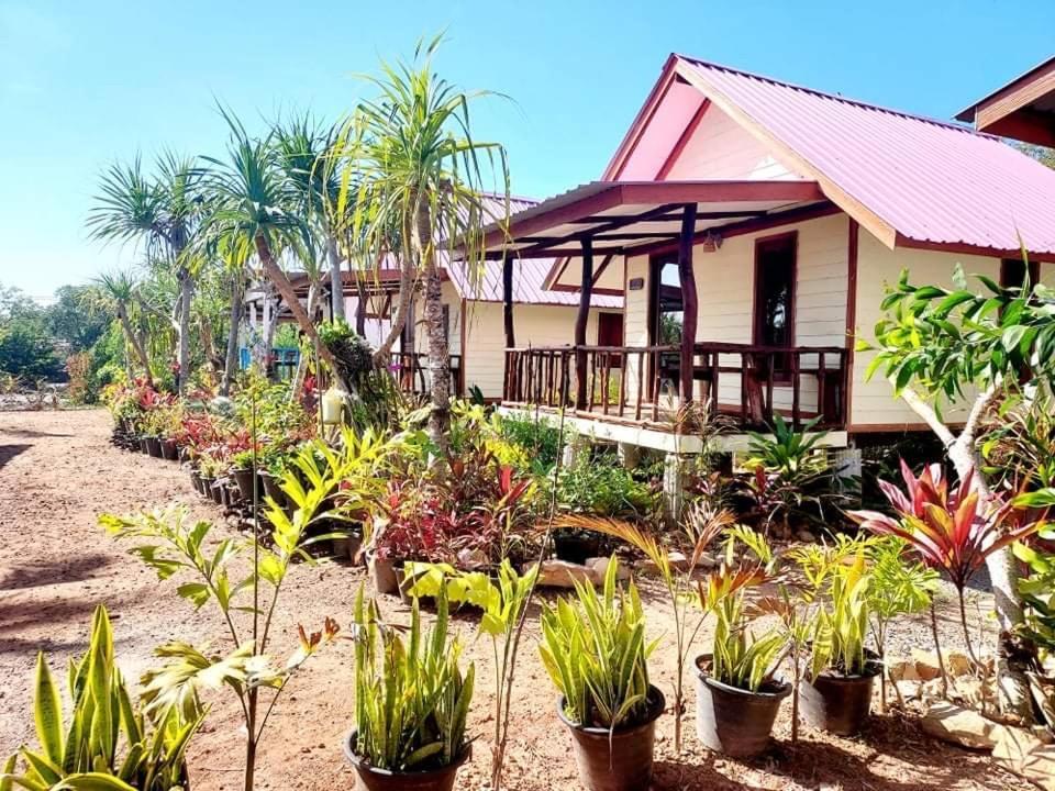 Blue Sky Bungalow ジュム島 エクステリア 写真